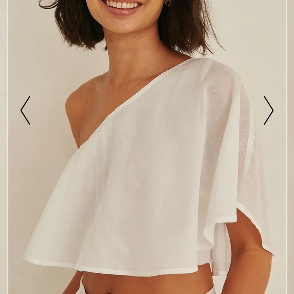 NA-KD Tops - NWT One Shoulder White Linen Crop Top